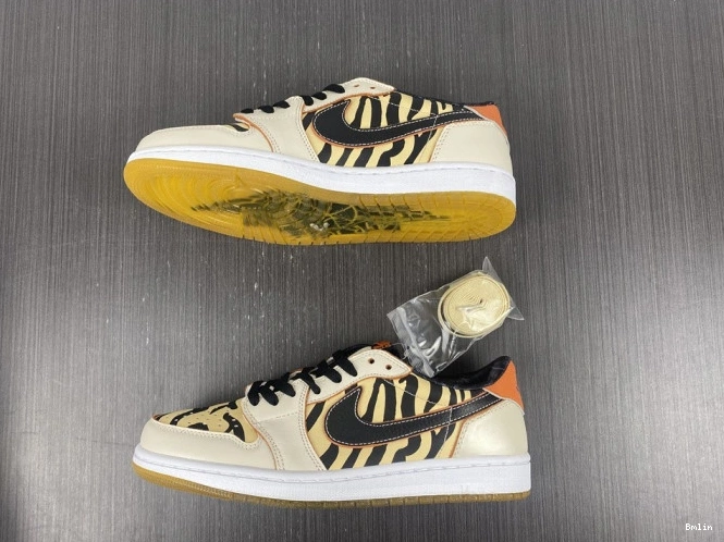 Bmlin Shoes OG Tiger Low of 1 Year the Air DH6932-100 Jordan 0821